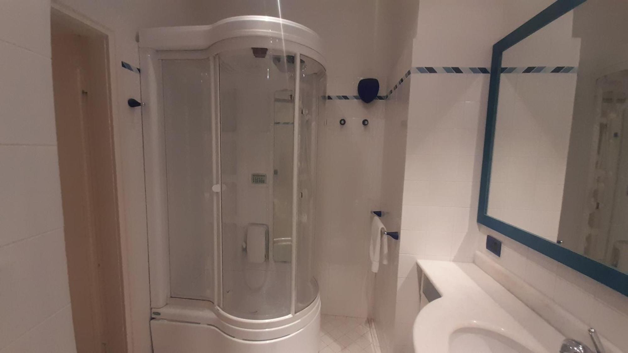 Azeglio Smart Apartment - Twa Bologne Extérieur photo